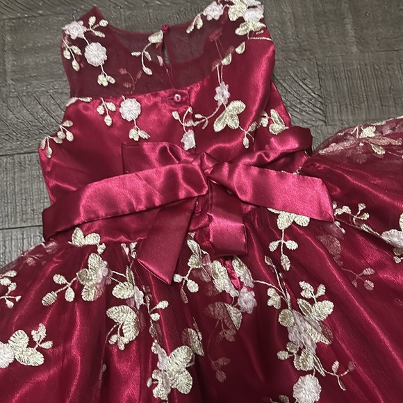 Tahari Girls Red Dress Floral Gown Christmas Formal size 5 - Picture 5 of 5
